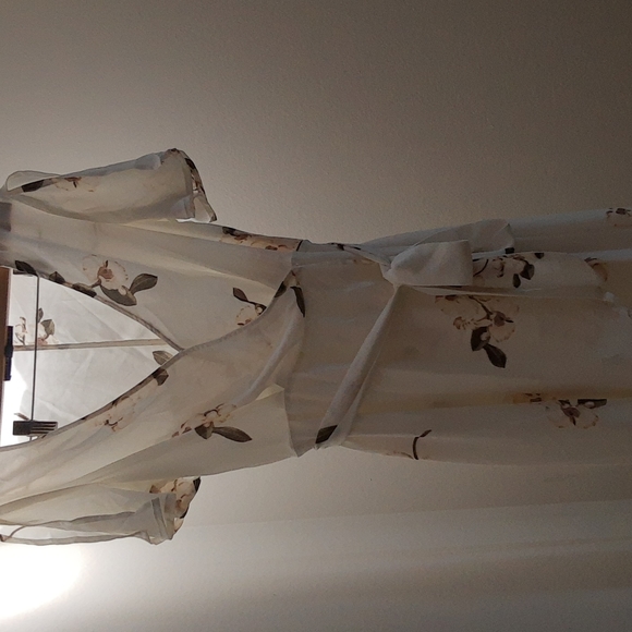 Summer, elegant dress - Picture 1 of 9